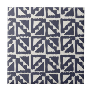 Marine-Blau-Elfenbein-Stammes- Druck Ikat Fliese