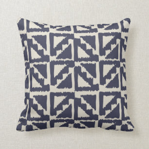 Marine-Blau-Elfenbein-Stammes- Druck Ikat Kissen