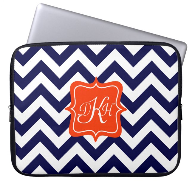 Marine-Blau-Zickzack Monogramm Laptopschutzhülle (Vorderseite)