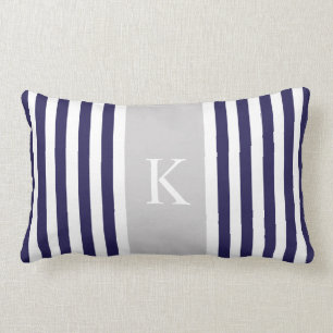 Marine-blaues Grau Stripes Monogramm Lendenkissen