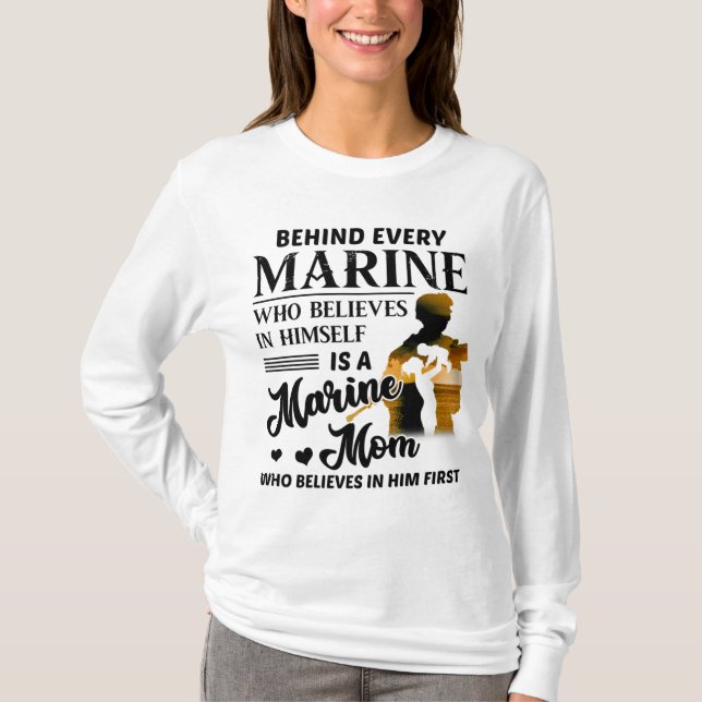 Marine, die sich selbst für eine Mama der Meere hä T-Shirt (Vorderseite)