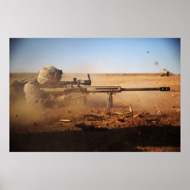Marine Fires .50 Caliber Rifle Poster (Vorne)