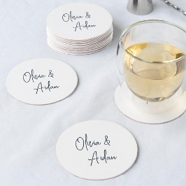 Marine | Moderne handgeschriebene Hochzeit Runder Pappuntersetzer