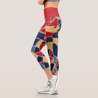 Marineblau und Rotes Mosaik Capri Leggings