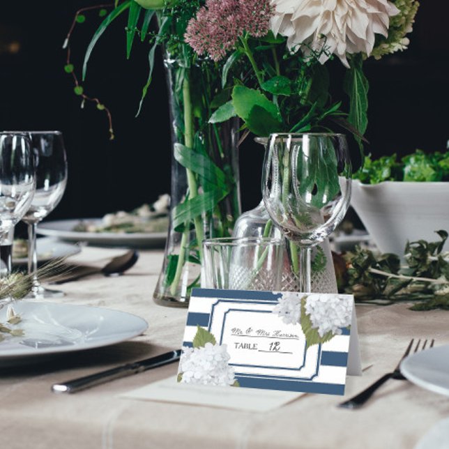 Marineblau und weiß gestreifte Hydrangea Platzkarte (Von Creator hochgeladen)