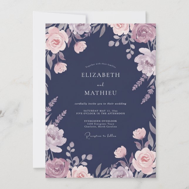 Marineblaue Blumen-Hochzeit Einladung (Vorderseite)