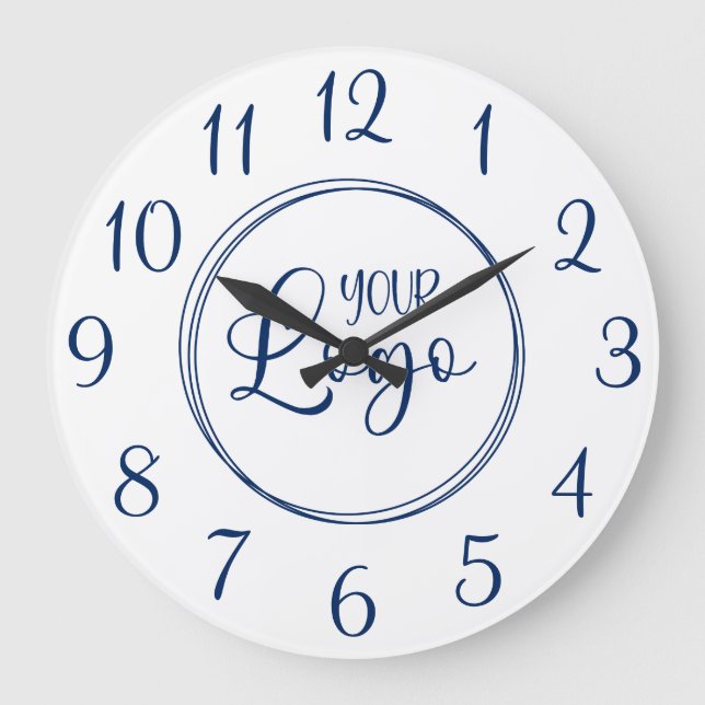 Marineblaue elegante Schrift Zahlen Logo Große Wanduhr (Vorderseite)