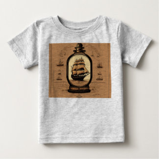 "Maritime Magie: Schiff in Flasche" Baby T-shirt