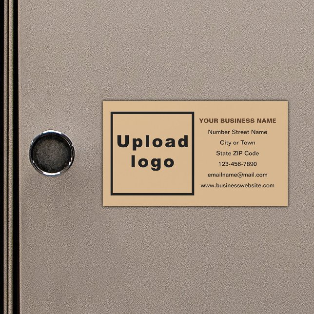 Markenbezeichnung für hellbraune Magnetkarte (Your business brand on small light brown rectangle magnetic card.)
