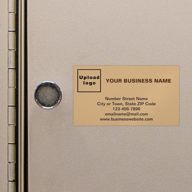 Markenbezeichnung für kleine, magnetische, hellbra magnetische visitenkarte (Light brown magnetic business card with your business brand)