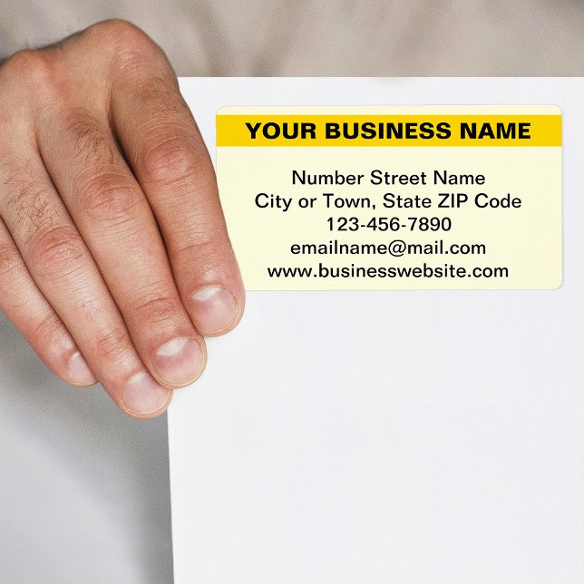 Markierter Firmenname auf der Gelben Versandmarke (Yellow shipping label with your highlighted business name)