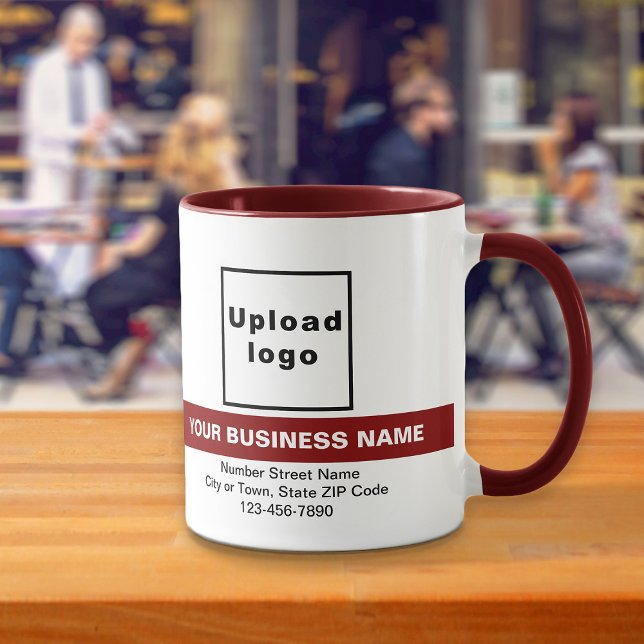 Markierter Firmenname auf der Maroon Combo-Tasse Tasse (Your business name with highlight, logo, address and phone number on maroon combo mug.)
