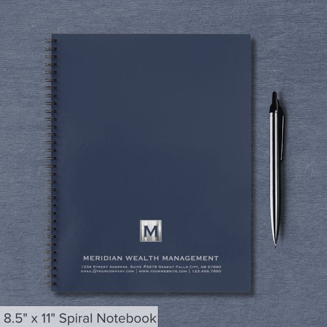 Markiertes Notizbuch mit Firmenmonogramm (Von Creator hochgeladen)
