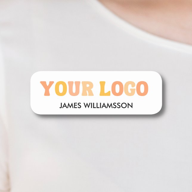 Markierung für den Namen des Mitarbeiters mit eige Namensschild (Von Creator hochgeladen)