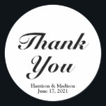 Markierungen für benutzerdefinierte schwarze Skrip Runder Aufkleber<br><div class="desc">Passen Sie Text,  Name Hochzeitsgeschenk Gunst Tag Aufkleber. Schwarz und Weiß.</div>