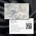 Marmor, Weißsilber, Salon, OR-Code Visitenkarte<br><div class="desc">Mit unserer Elegant, Marmor (Digital Print), QR Code, Business Card, die für Profis in der Beauty-, Wellness- und Wellness-Center-Branche konzipiert ist, machen Sie einen bleibenden Eindruck. Diese Karte verbindet ein elegantes, modernes Design mit einem luxuriösen Marmorhintergrund und schafft ein elegantes Aussehen, das den Stil Ihrer Marke widerspiegelt. Diese Visitenkarten sind...</div>