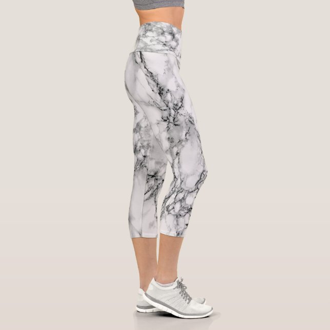 Marmorstein Capri Leggings Modernes Design (Rechts)
