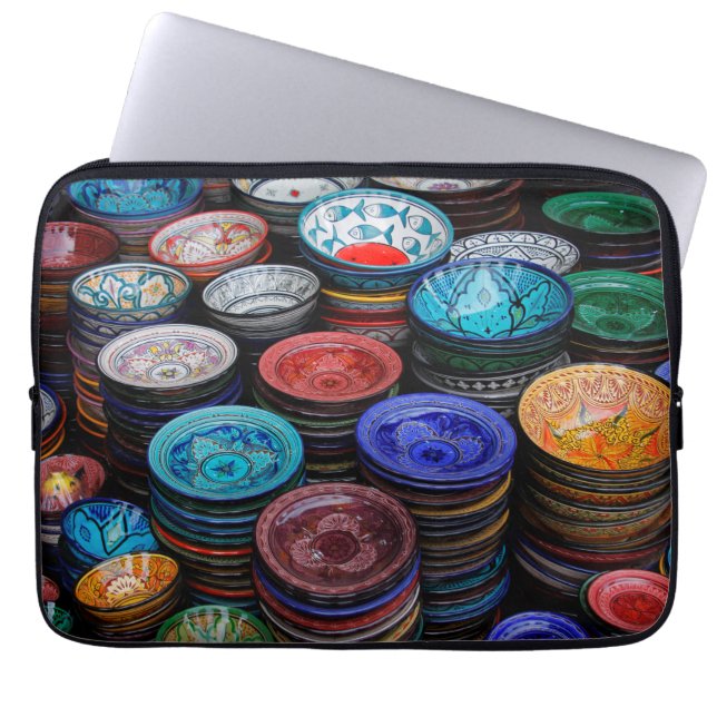 marokkanische Teller auf dem Markt Laptopschutzhülle (Vorderseite)