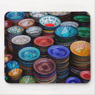 Marokkanische Teller auf dem Markt Mousepad