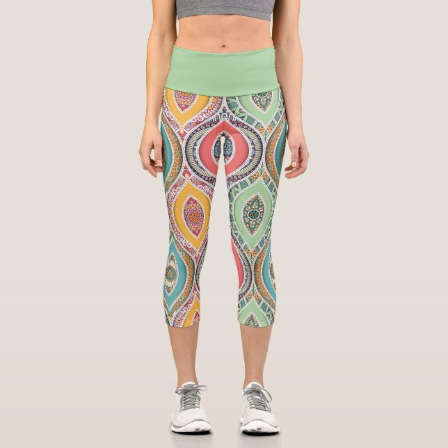 Marokkanisches ethnisches Muster bunt funky art Capri Leggings (Vorderseite)