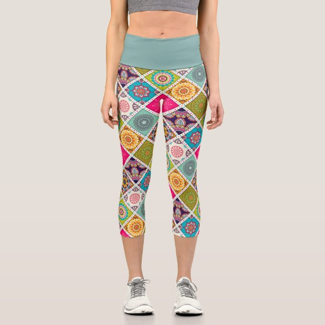 Marokkanisches Muster bunt funky art Capri Leggings (Vorderseite)