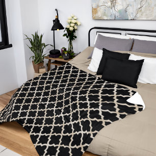 Marokkanisches Muster in Schwarz und Gold Fleecedecke