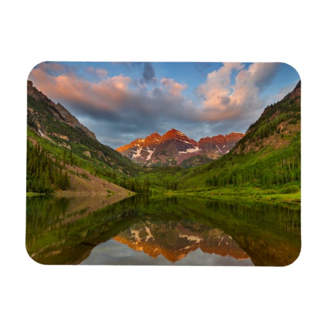 Maroon Bells Reflektieren in Calm Maroon Magnet (Horizontal)