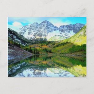 Maroon Bells spiegeln sich im Maroon Lake Postkarte