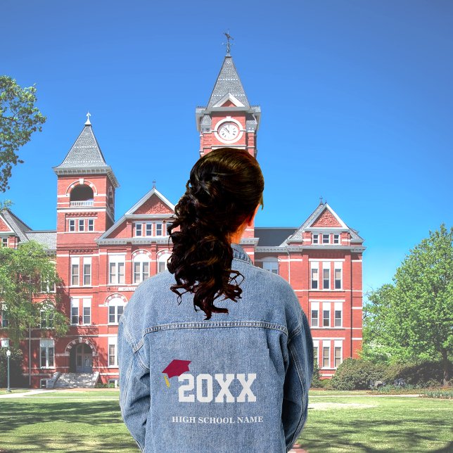 Maroon Cap-Klasse des 20XX-Abschlusses Jeansjacke (Von Creator hochgeladen)