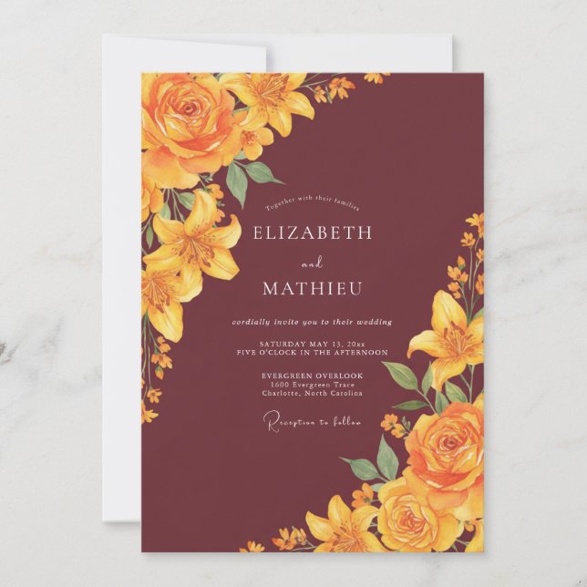 Maroon Gold Lily Hochzeit Einladung (Vorderseite)