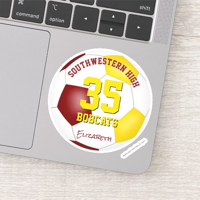 Maroon Gold-Mannschaft färbt Jungs-Girls-Fußball Aufkleber (Detail)