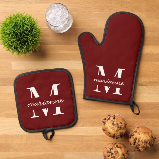 Maroon Mit Monogramm Name Initial Schlicht Custom Ofenhandschuh & Topflappen-Set (Oben Unten)