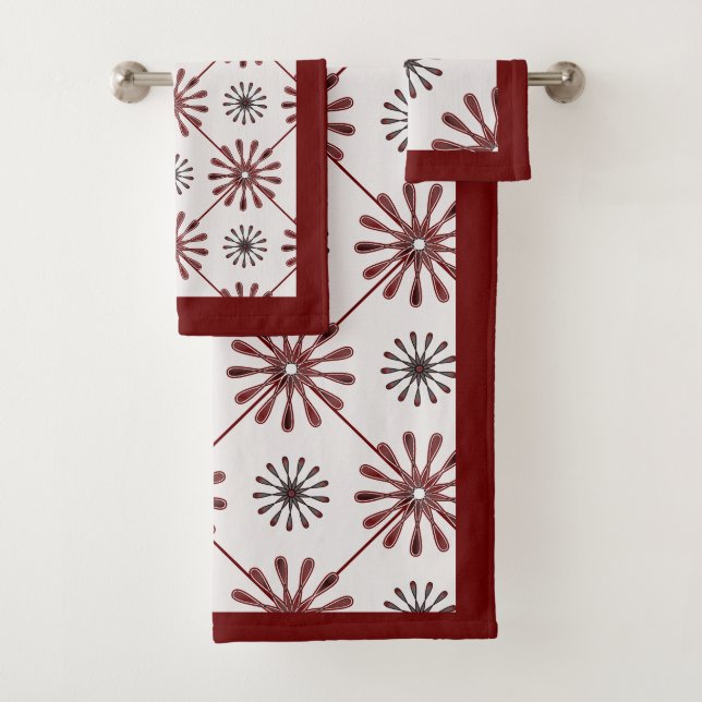 Maroon Red Retro Spiro Geometrisches Muster Badhandtuch Set (Insitu)