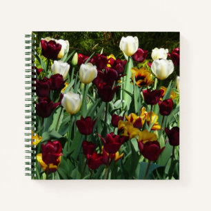 Maroon und Gelbe Tulips farbenfrohe Blumen Notizbuch