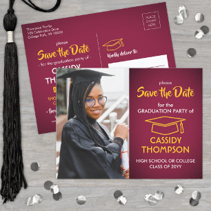Maroon und Gold Abschluss Foto Save the Date Postkarte