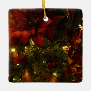 Maroon und Gold Weihnachtsbaum II Keramikornament
