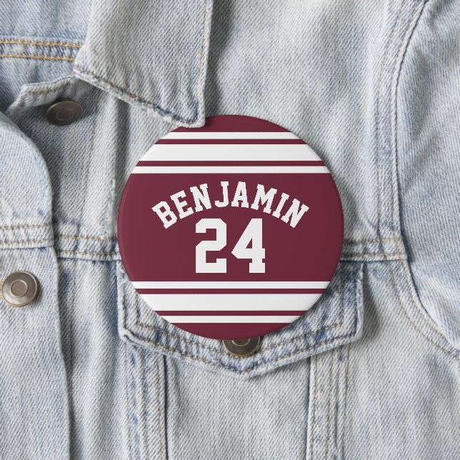 Maroon und White Jersey Stripes Individuelle Name Button (Beispiel)