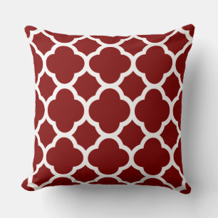 Maroon und White Quatrefoil Pattern Kissen