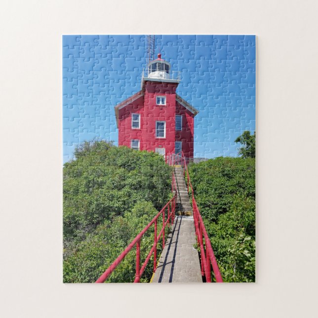Marquette Harbor Lighthouse and Catwalk Puzzle (Vertikal)