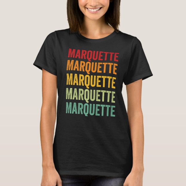Marquette Landkreis Wisconsin Rainbow Text T-Shirt (Vorderseite)