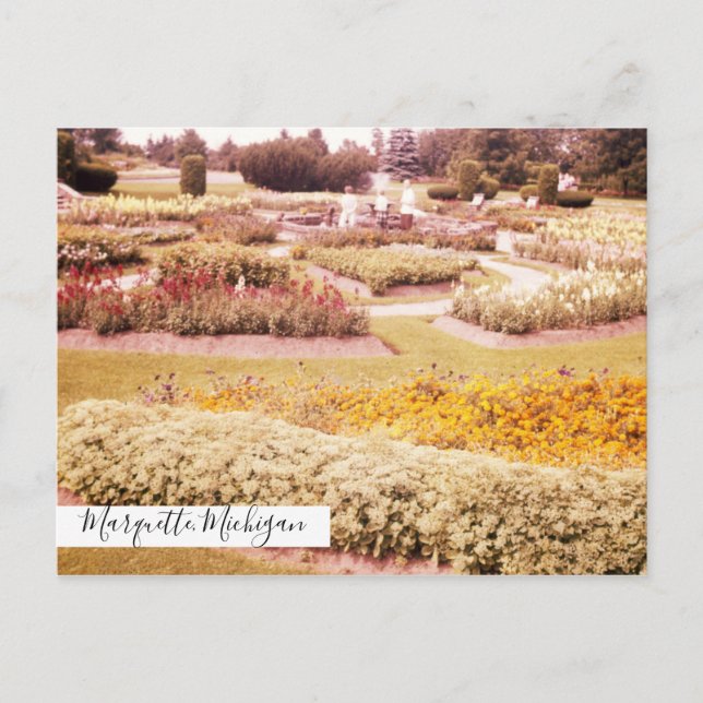 Marquette Prison Michigan Flower Garden Postkarte (Vorderseite)