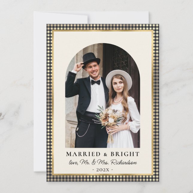 Married and Bright Arch Photo Black Gold Plaid  Feiertagskarte (Vorderseite)