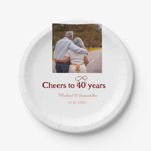 Marron Bogen jubelt zu 40-jähriger Hochzeit Pappteller (Vorderseite)