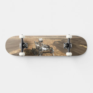 Mars 2020 rutschten auf der Oberfläche der Mars. Skateboard