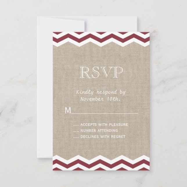 Marsala Chevrons auf Burlap UAWG RSVP Karte (Vorderseite)