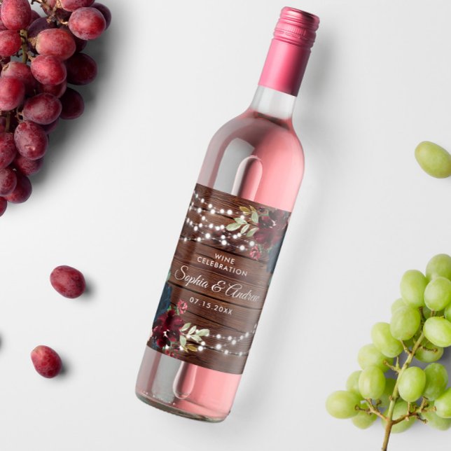 Marsala & Navy Blume Rustikale Holzhochzeit Weinetikett (Von Creator hochgeladen)