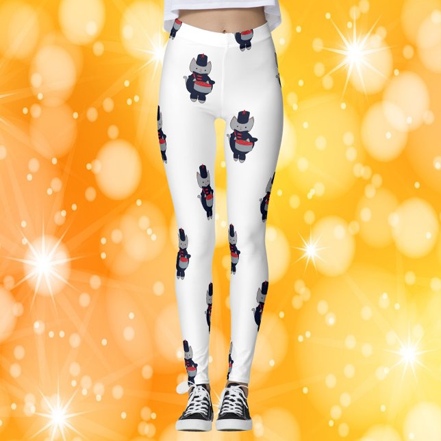 Marschtrommel Navy Blau Rot Leggings (A pair of leggings featuring a pattern of gray cats wearing a navy blue & red marching band uniform.)