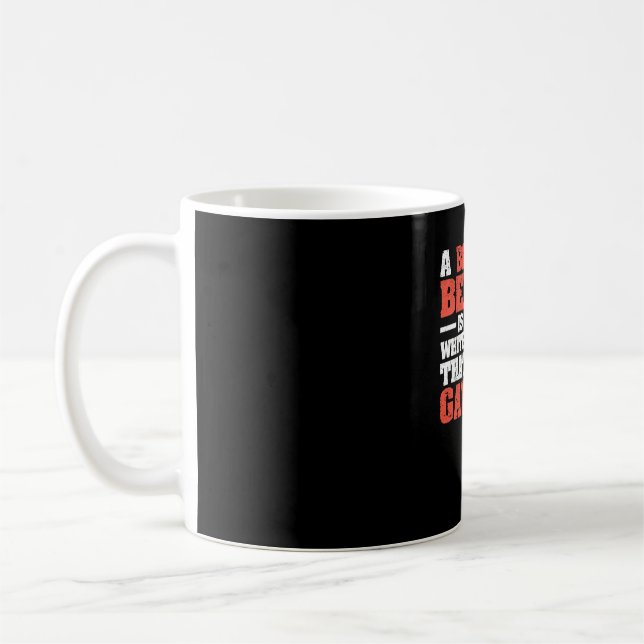 Martial Arts A black belt is a white Kaffeetasse (Links)