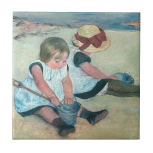Mary Cassatt - Kinder, die am Strand spielen Fliese