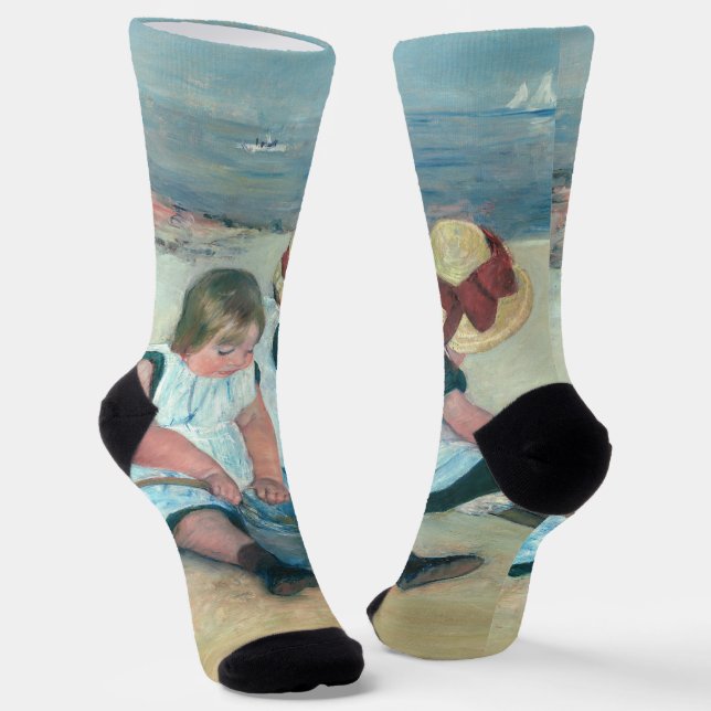 Mary Cassatt - Kinder, die am Strand spielen Socken (Gewinkelt)